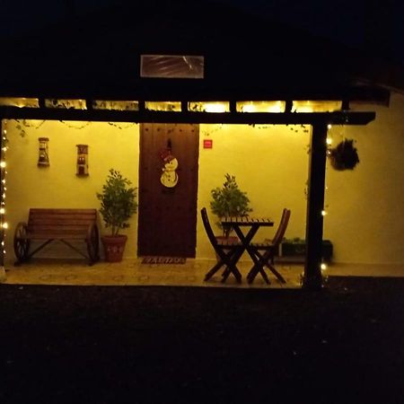 La Cabana De Sena Ларедо Екстериор снимка